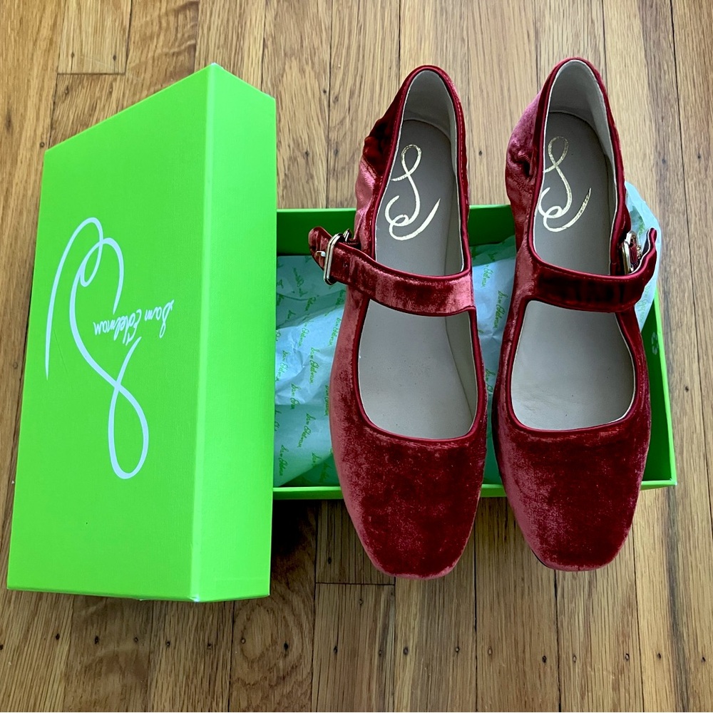 Sam Edelman Velvet Mary Janes Size 7.5